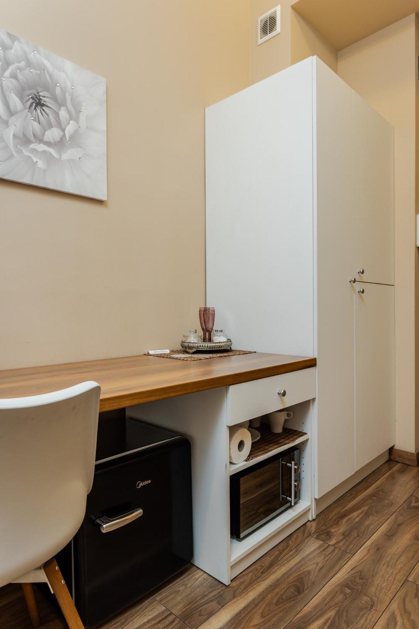 Functional And Comfortable Very Berry Studios In Poznan By Noclegi Renters Экстерьер фото