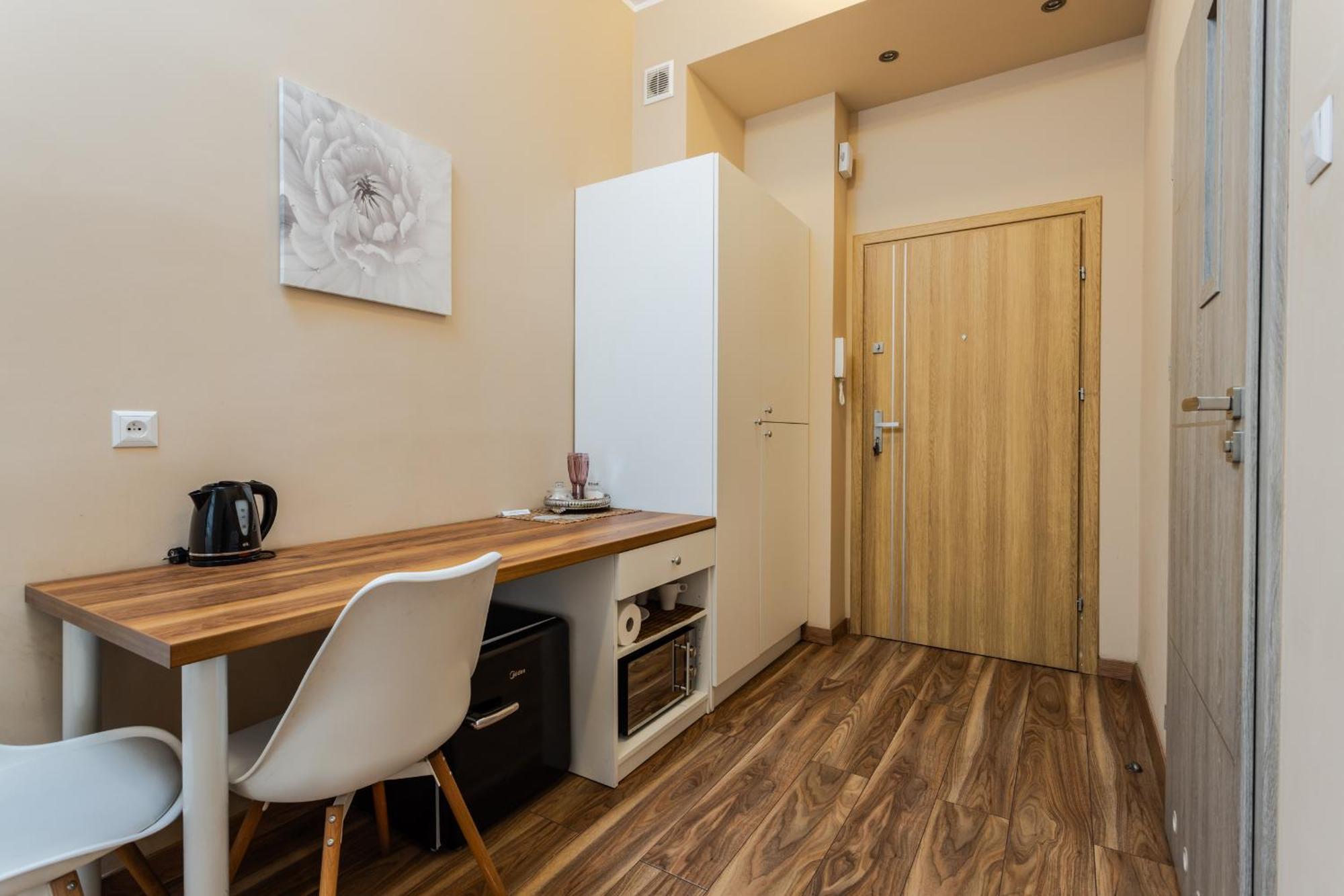 Functional And Comfortable Very Berry Studios In Poznan By Noclegi Renters Экстерьер фото