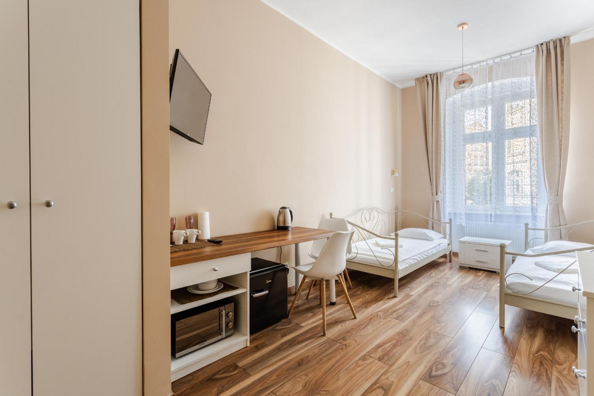 Functional And Comfortable Very Berry Studios In Poznan By Noclegi Renters Экстерьер фото