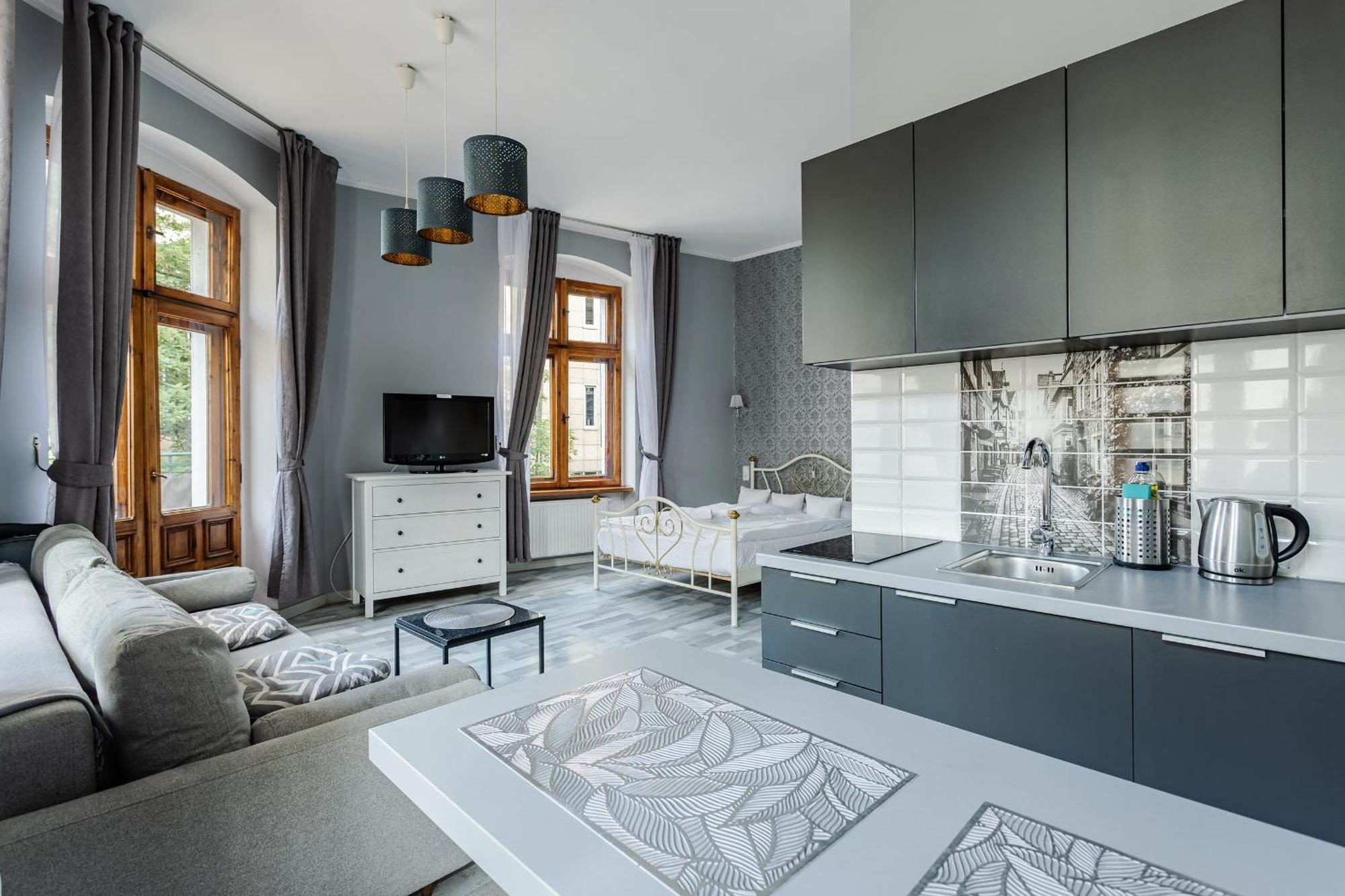 Functional And Comfortable Very Berry Studios In Poznan By Noclegi Renters Экстерьер фото