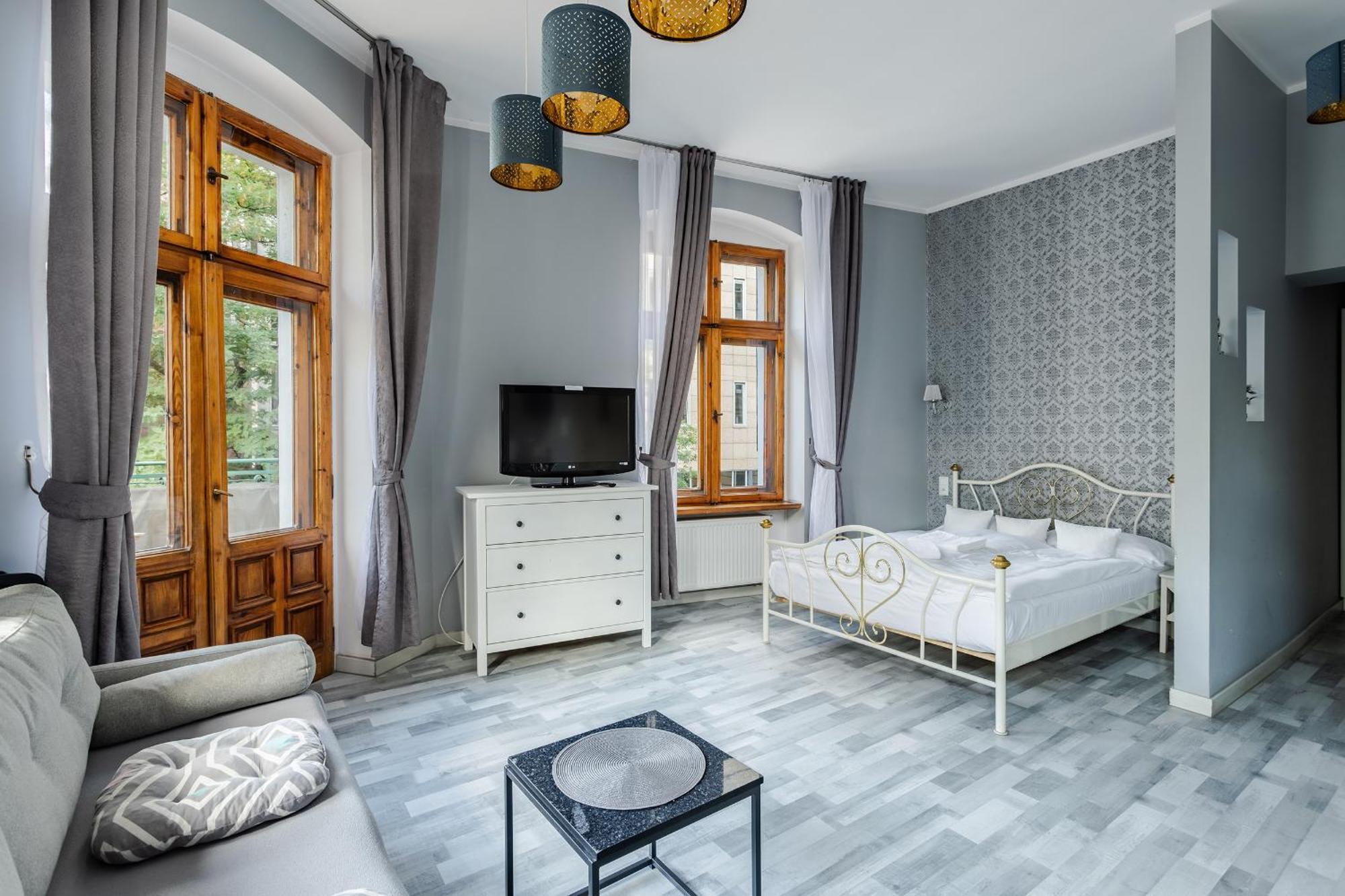 Functional And Comfortable Very Berry Studios In Poznan By Noclegi Renters Экстерьер фото