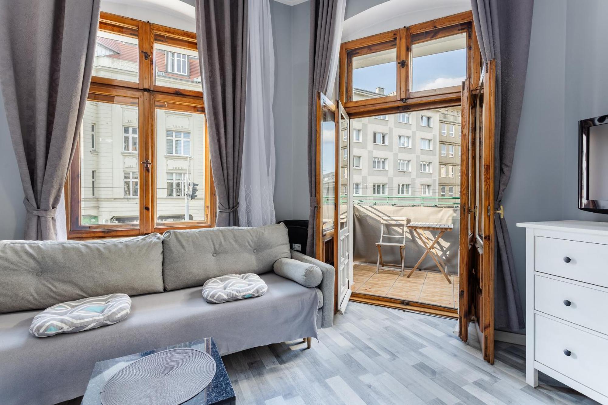 Functional And Comfortable Very Berry Studios In Poznan By Noclegi Renters Экстерьер фото